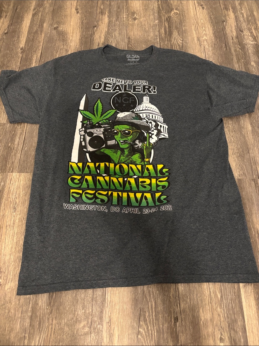 DC Cannabis Festival 2022 T-Shirt size L